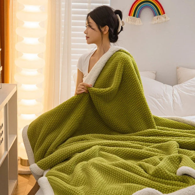 Double-layer Velvet Throw Blanket